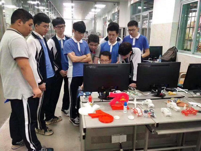 jinnianhui金年会联手深圳市龙岗区职业技术学校推进3D打印创新教育(图3) jinnianhui金年会联手深圳市龙岗区职业技术学校推进3D打印创新教育(图3)